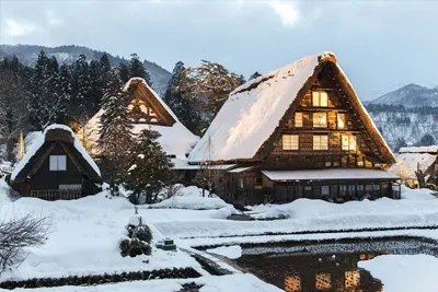 日本白川鄉合掌村